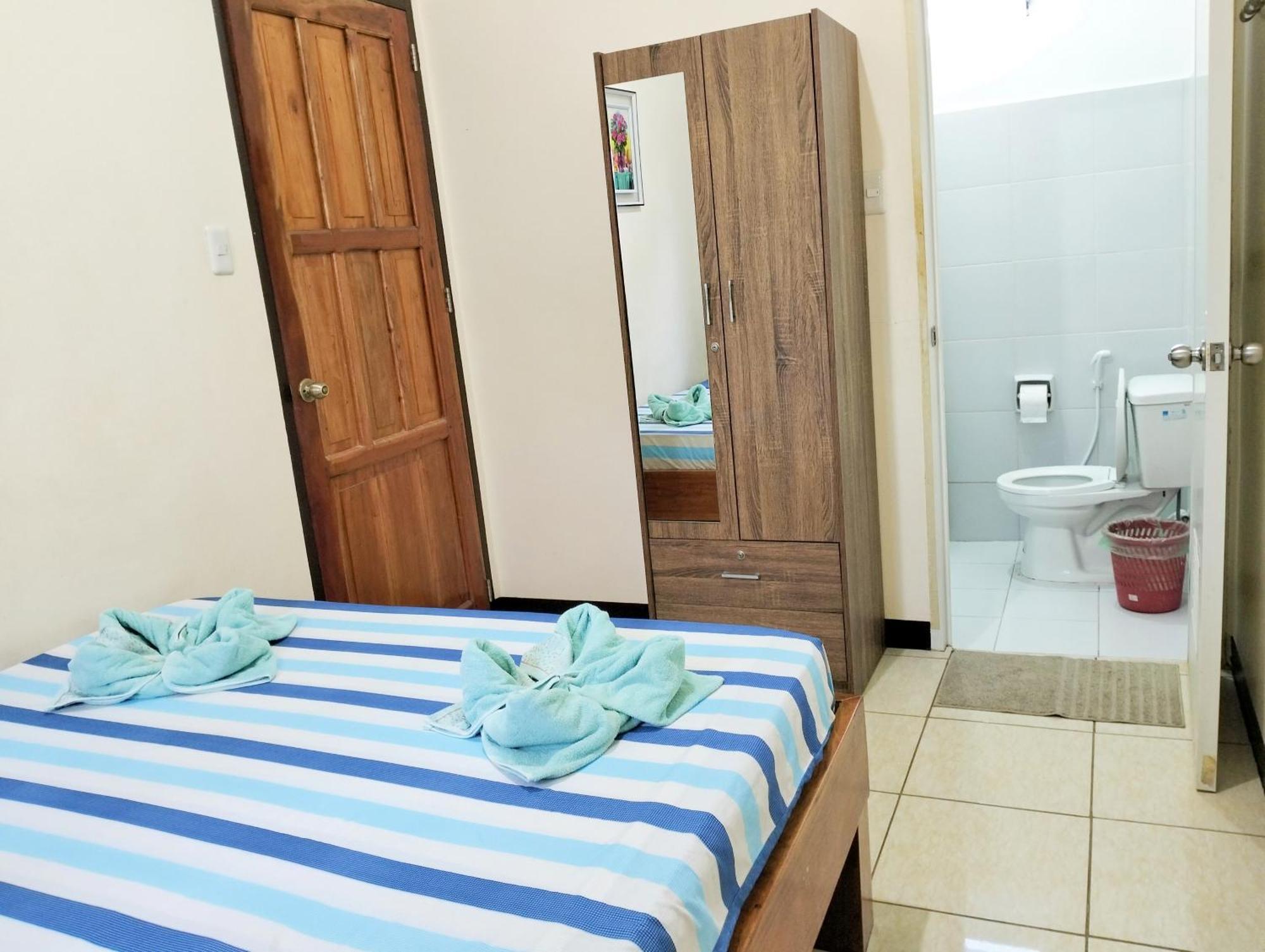 Mingche Apartment Panglao Island Room photo